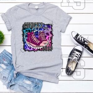 Chucks and Pearls‎ LP Tee